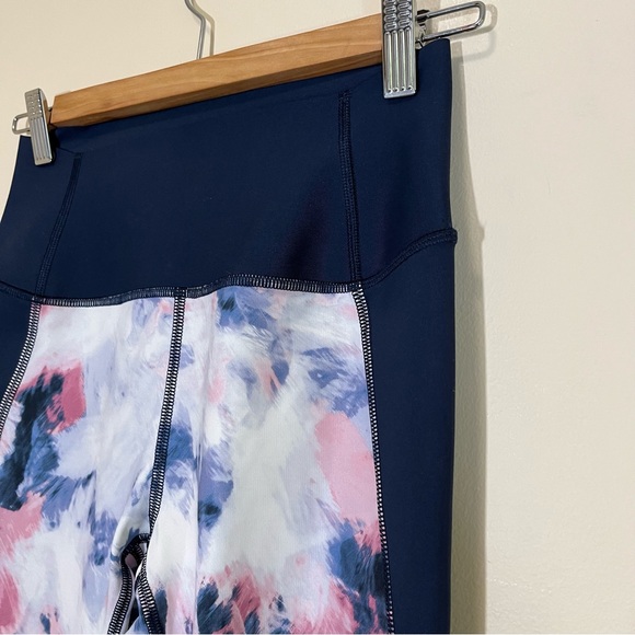 GAP FIT Sculpt Compression High Waist Capris Length Leggings - Picture 3 of 14